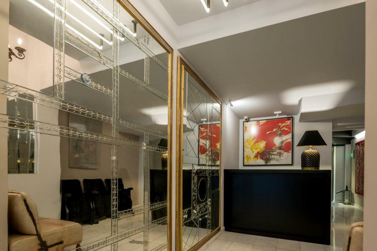 Fos Downtown Suites Athén Kültér fotó
