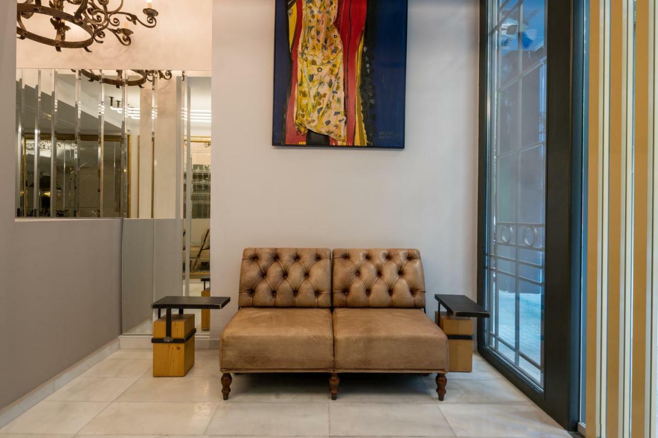 Fos Downtown Suites Athén Kültér fotó