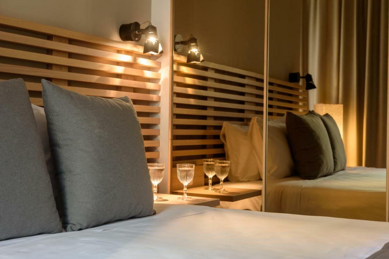 Fos Downtown Suites Athén Kültér fotó