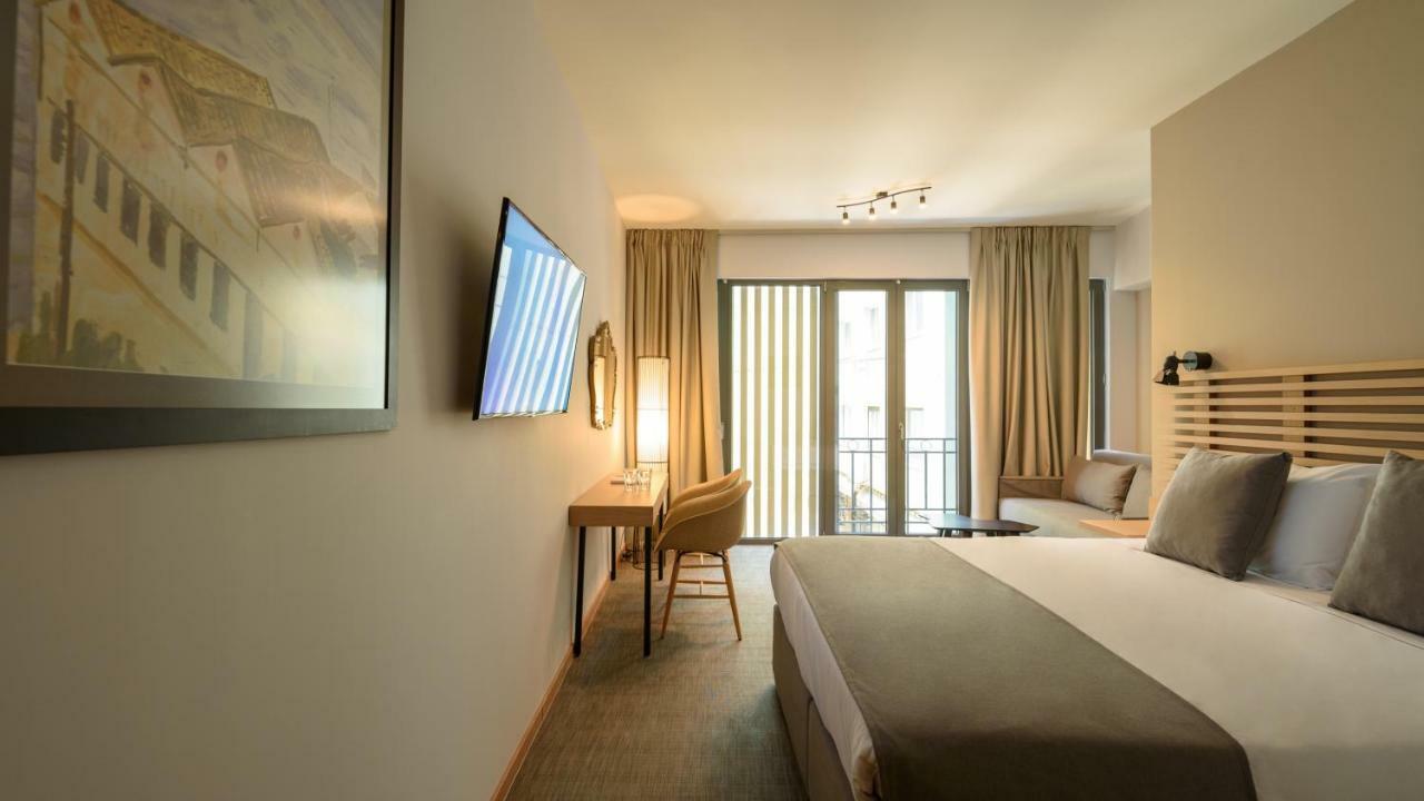 Fos Downtown Suites Athén Kültér fotó